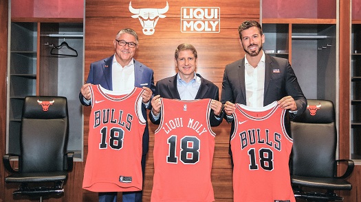 Компания LIQUI MOLY заключила Контракт о партнерстве с Chicago Bulls!