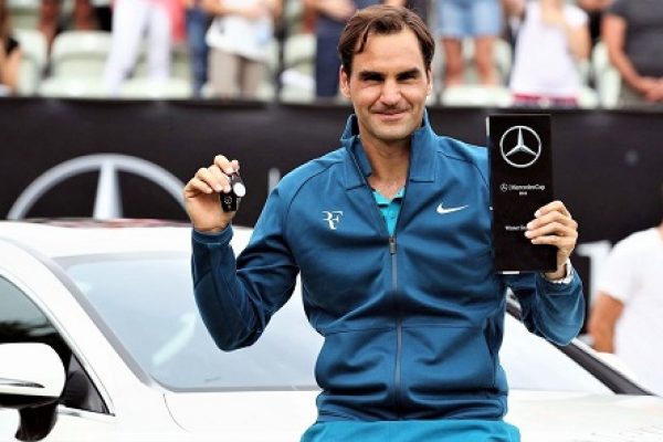 В прошедшее воскресенье Великий Roger Federer.